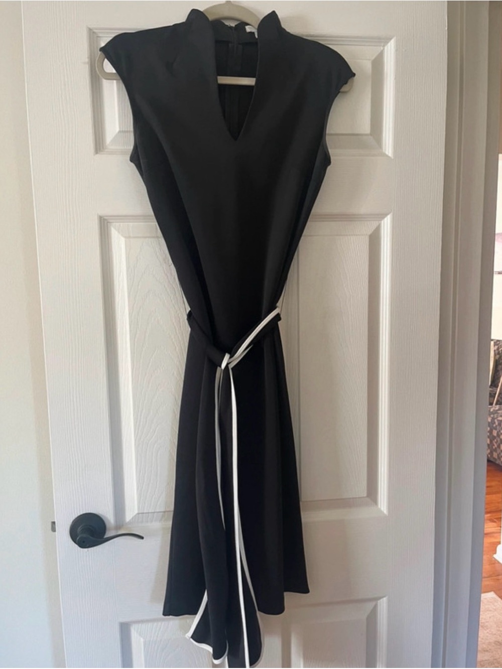 New York and Company Black Sleeveless Belted Dress XS